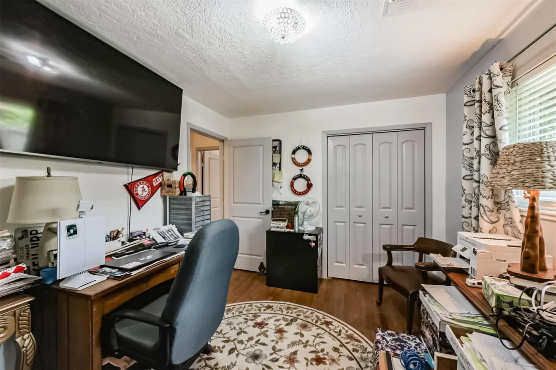 Photo of 1411 Blackburn Drive
