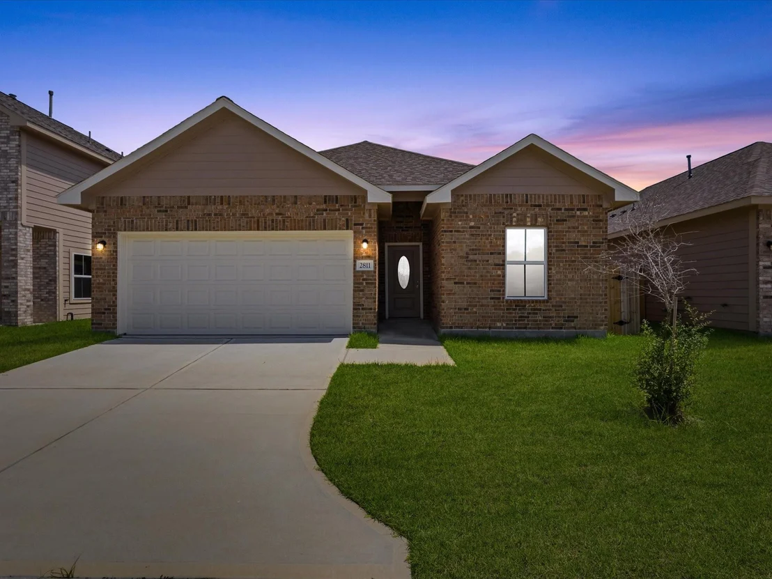Photo of 2811 Pine Estate Lane