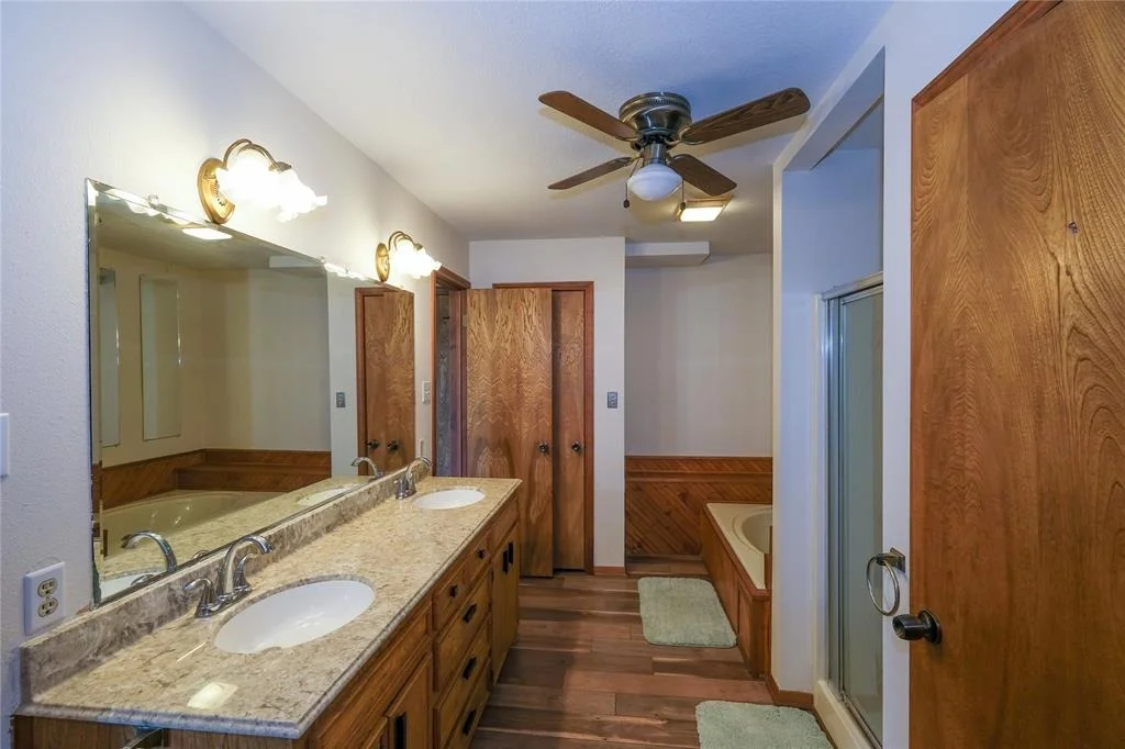 Photo of 5463 County Road 961