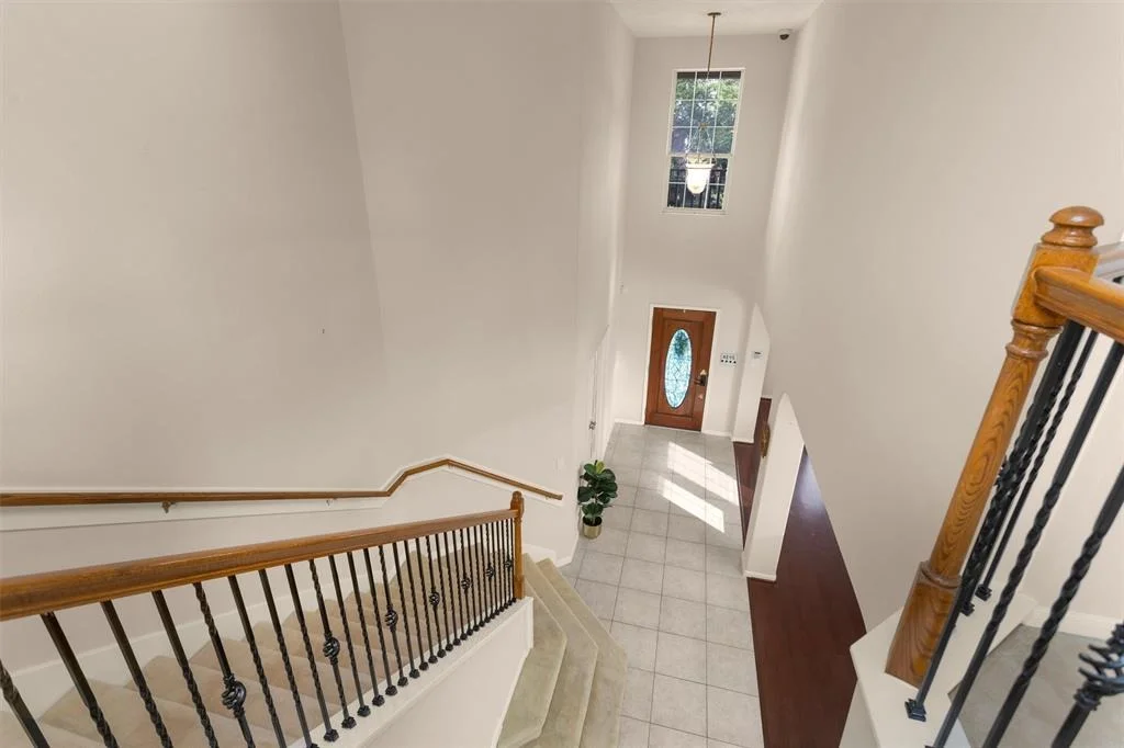 Photo of 2911 E Lake Falls Circle