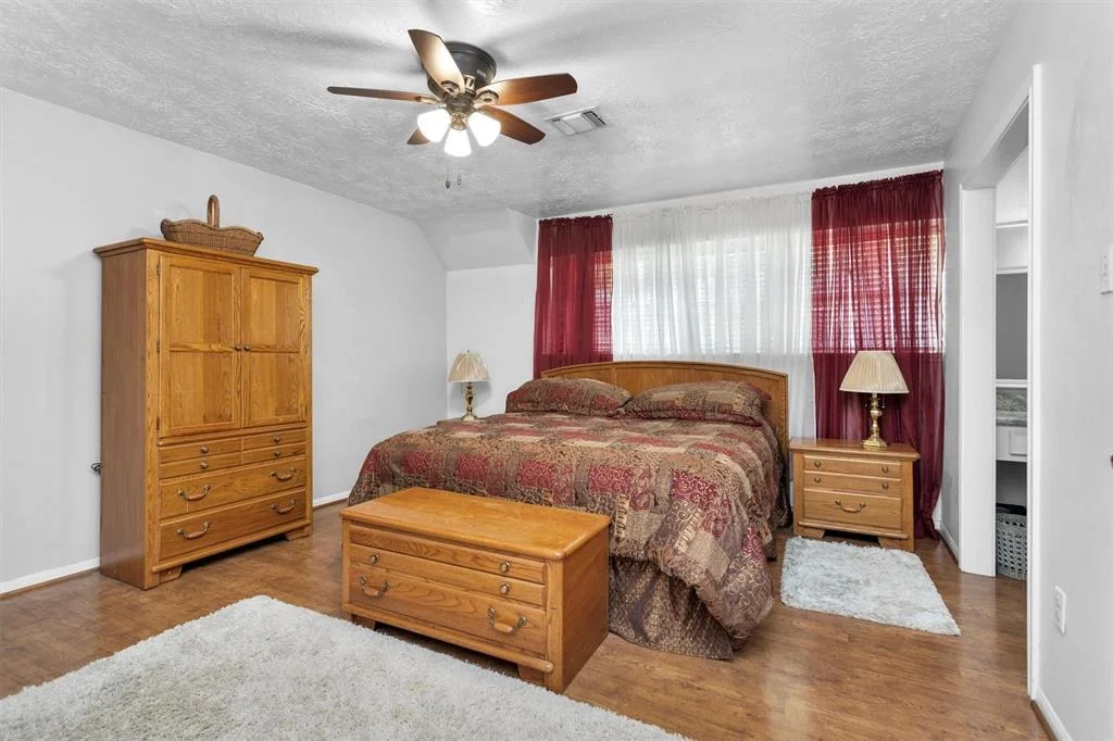 Photo of 5934 Foresthaven Drive
