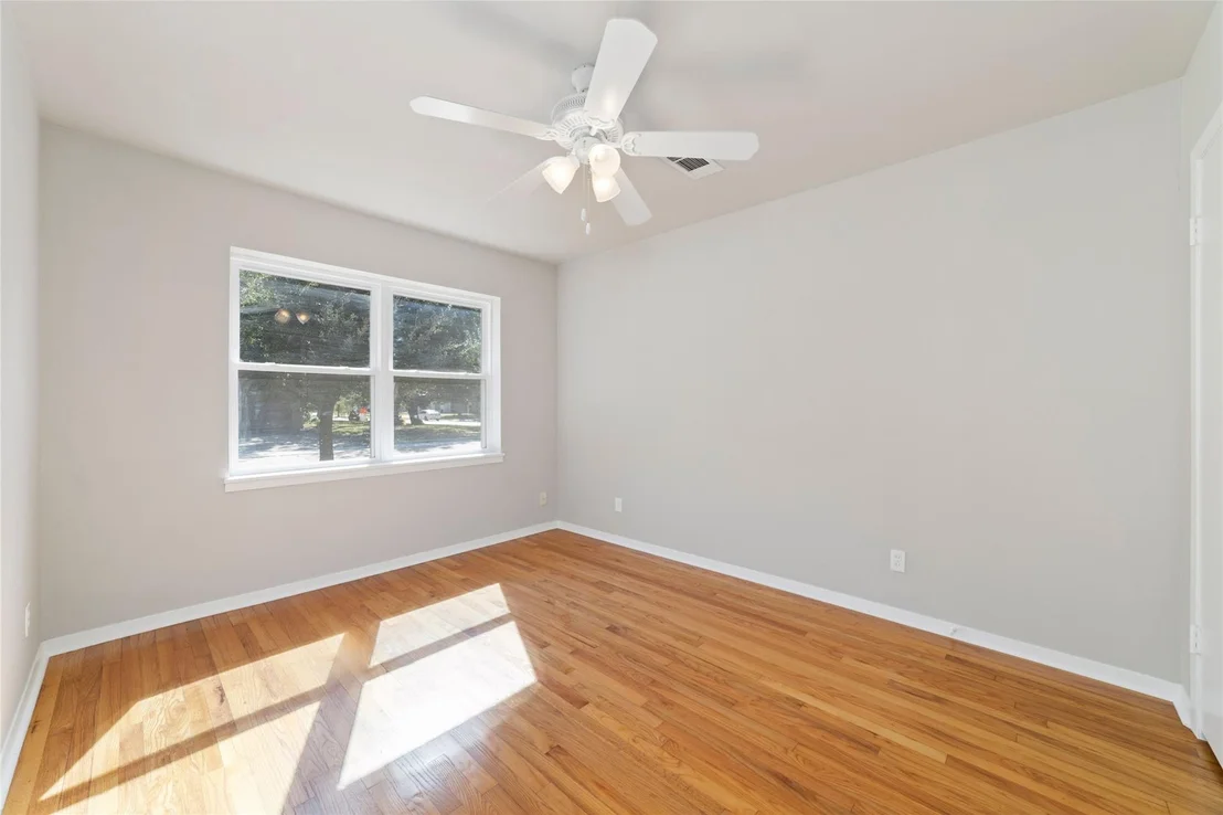 Photo of 11426 Endicott Lane