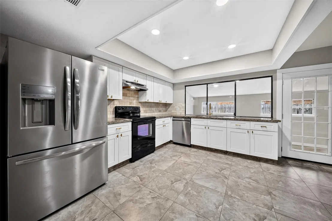 Photo of 16807 Clan Macintosh Drive