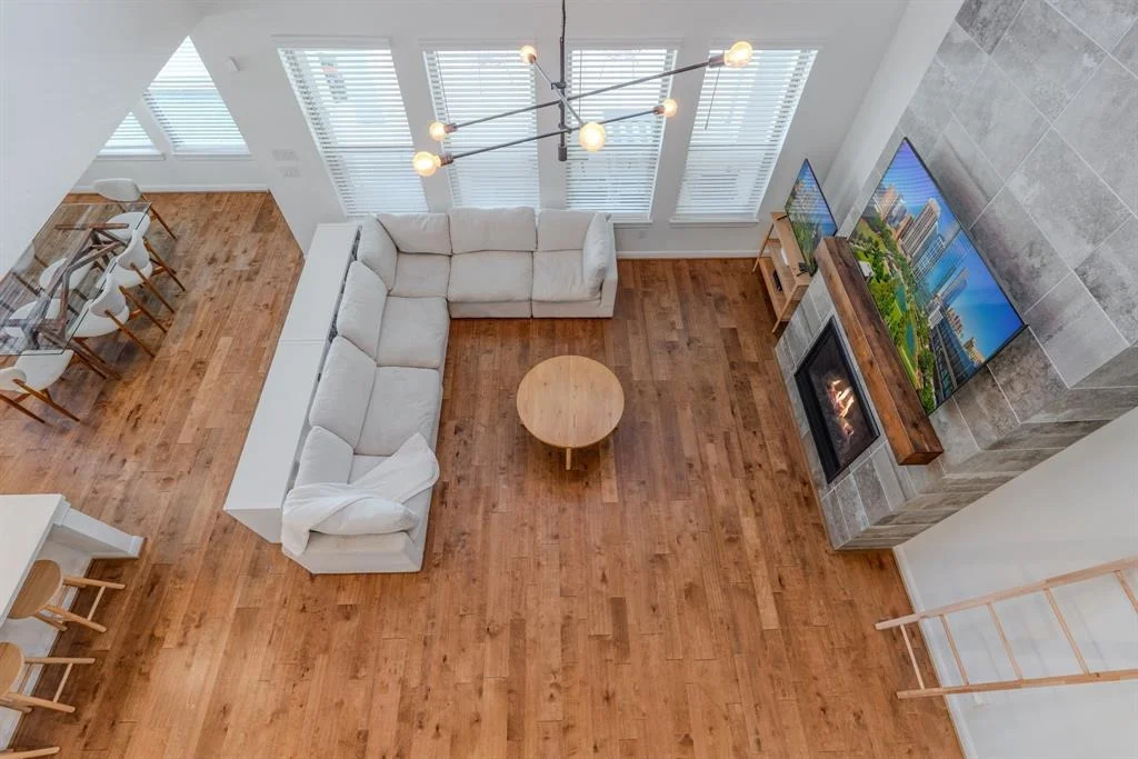 Photo of 32 Snowdrop Lily Drive