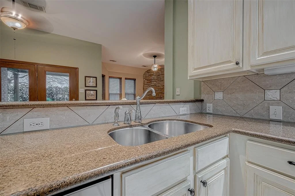 Photo of 5 Parkway Place