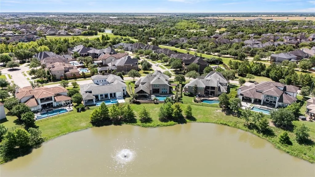 Photo of 5518 Fleming Rock Lane