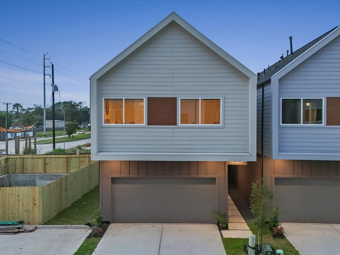 Photo of 1014 Upside Wheatley Lane