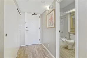 Photo of Unit 437D at 5220 Seawall Boulevard