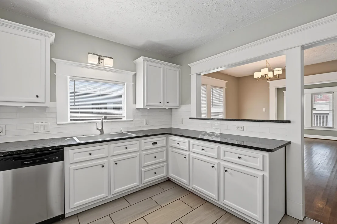 Photo of 1721 Airline Drive