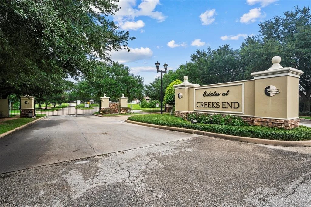 Photo of 19419 Creek Run Drive
