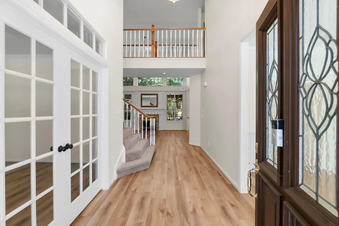 Photo of 78 N Cochrans Green Circle