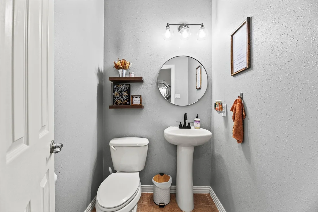 Photo of 24402 Lakecrest Bend Drive