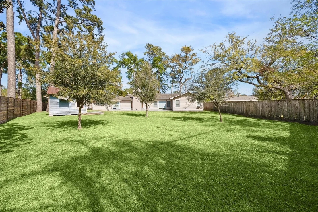 Photo of 1829 Campbell Road