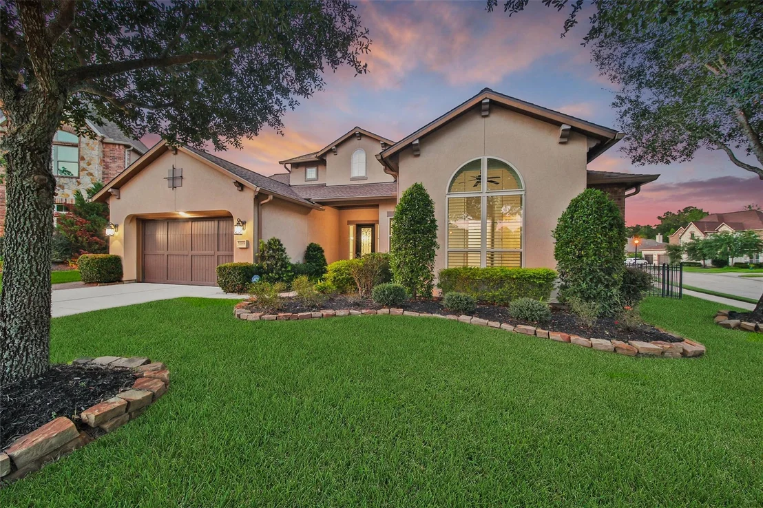 Photo of 5202 Creekland Circle