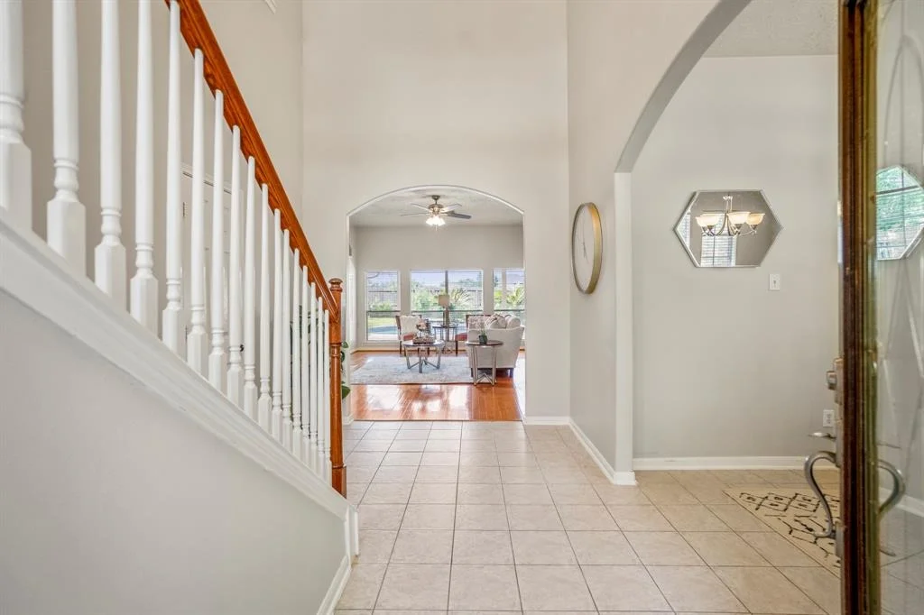 Photo of 5922 Skyhaven Lane
