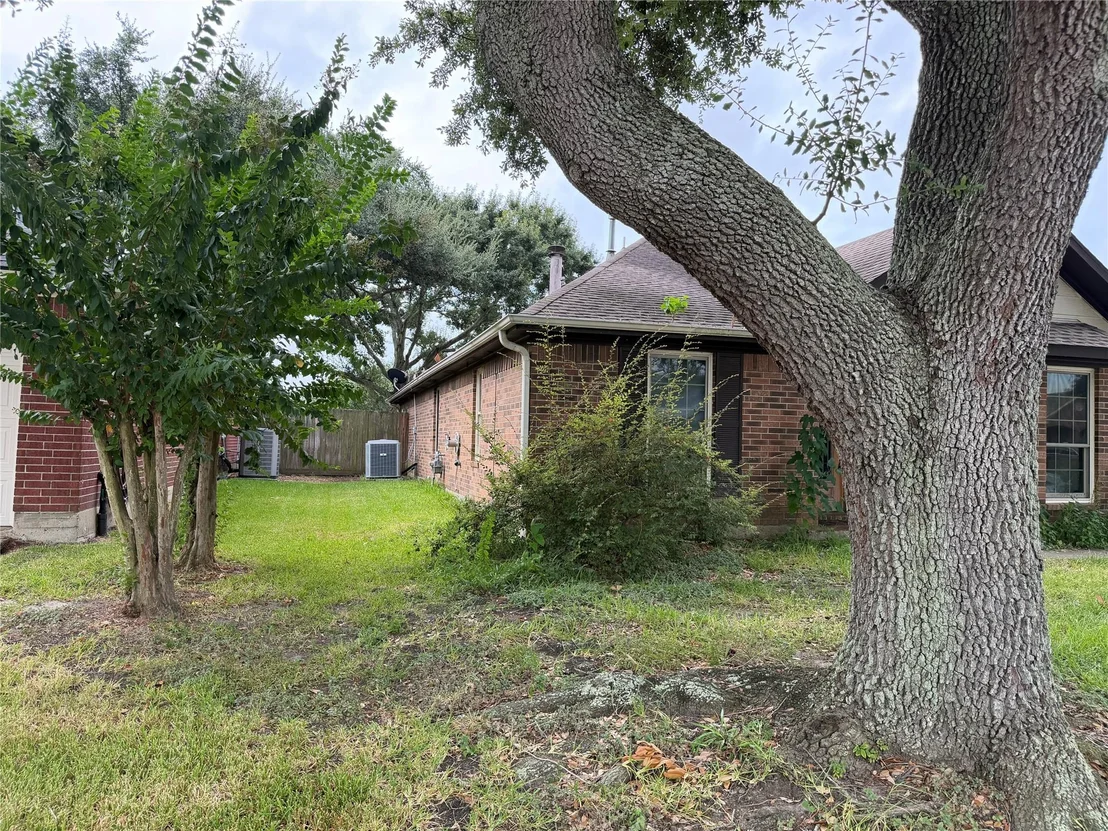 Photo of 4905 Glenview Drive