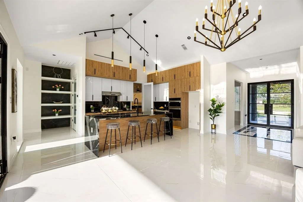 Photo of 3227 River Bend Drive