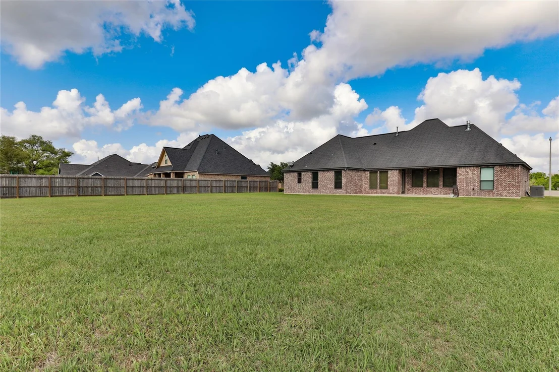 Photo of 717 Rustic Oaks Drive