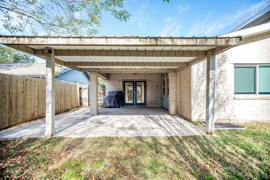Photo of 120 Del Mar Drive