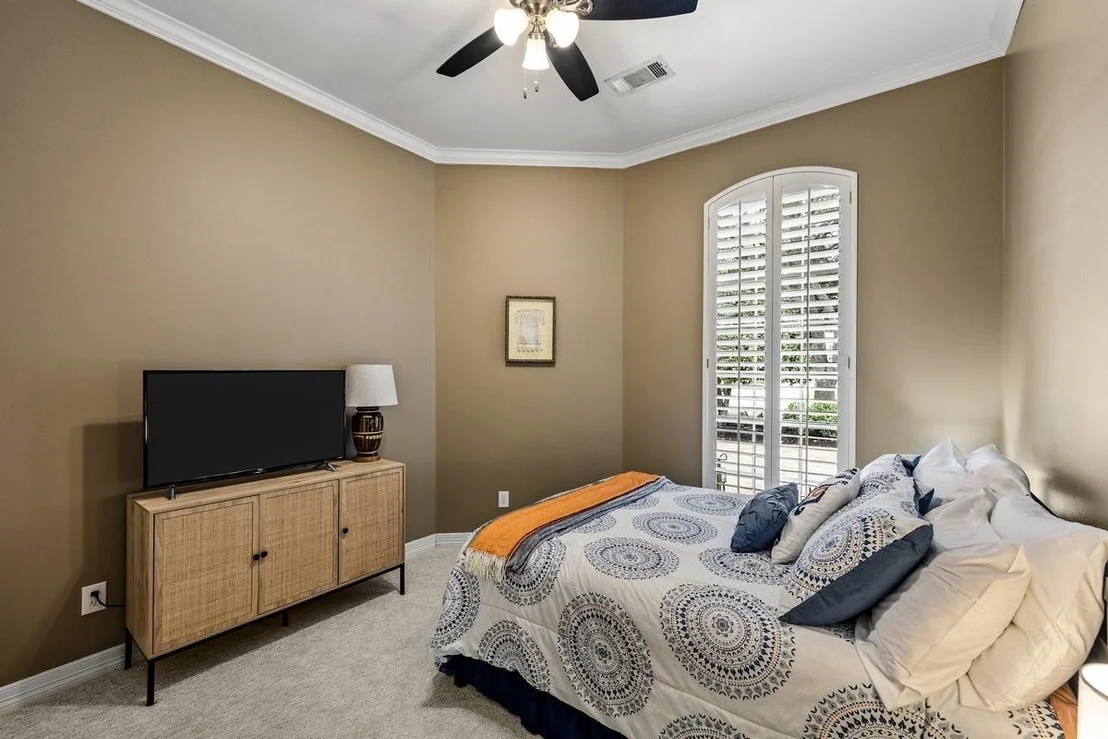 Photo of 4 Crestwood Circle