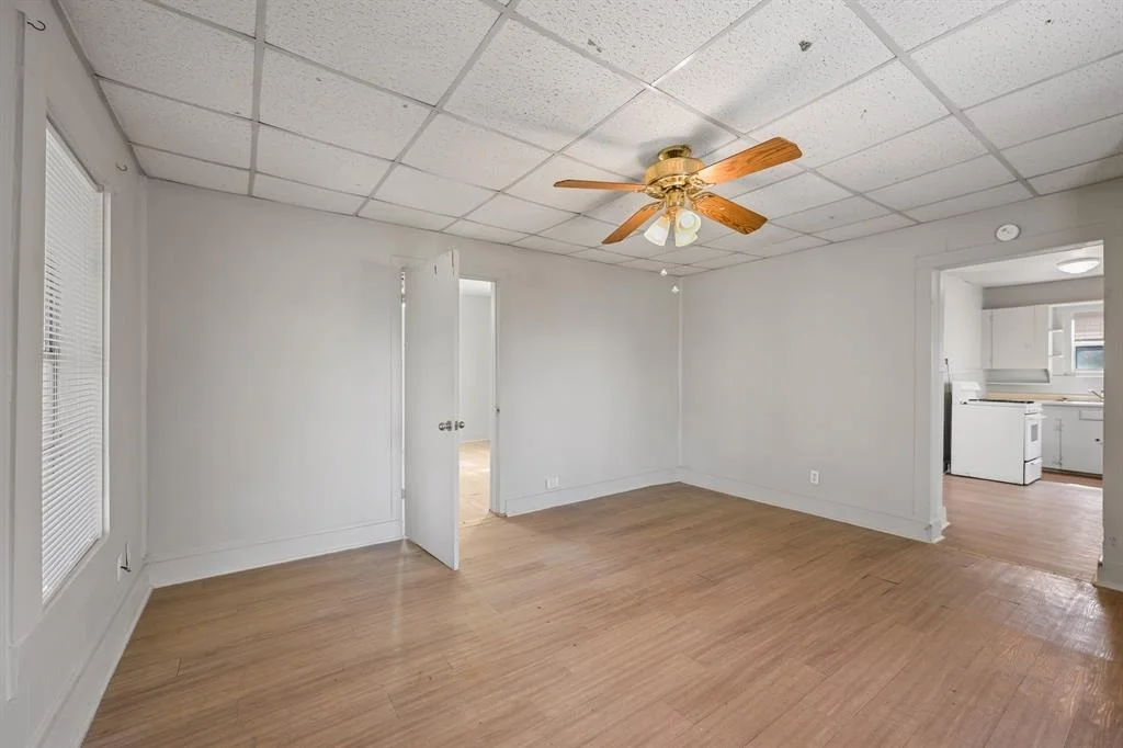 Photo of 606 E 4th Street