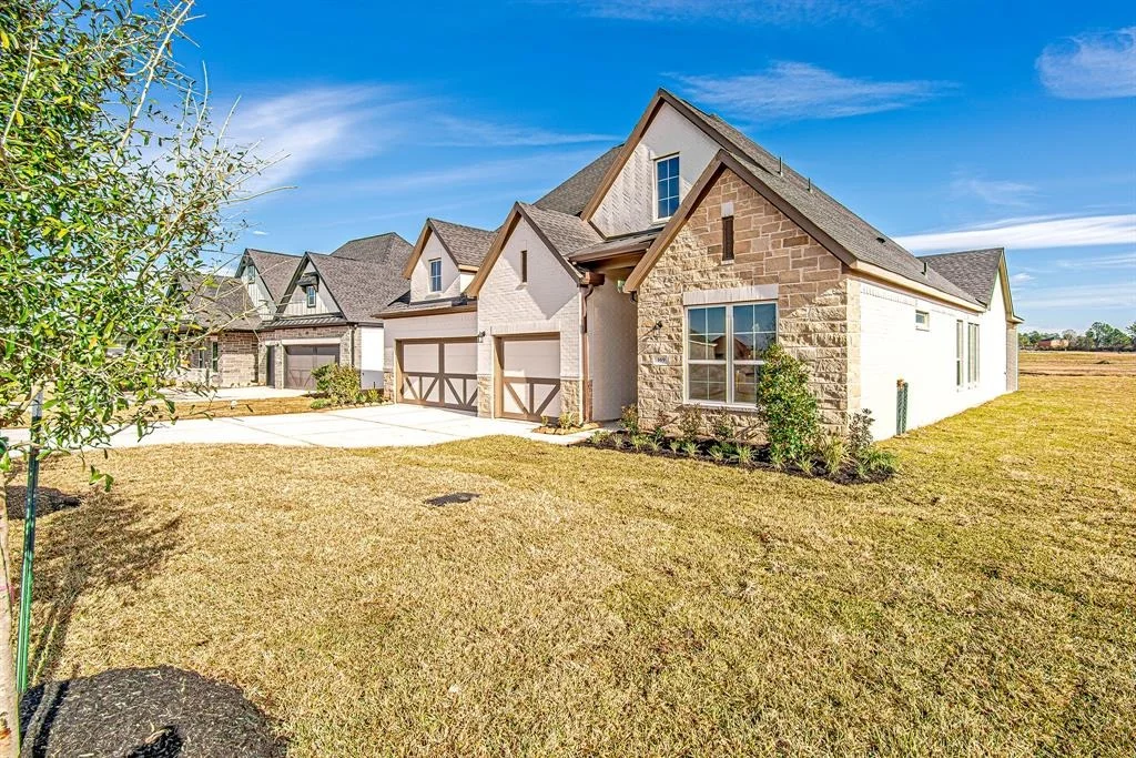 Photo of 169 Peninsula Point Drive
