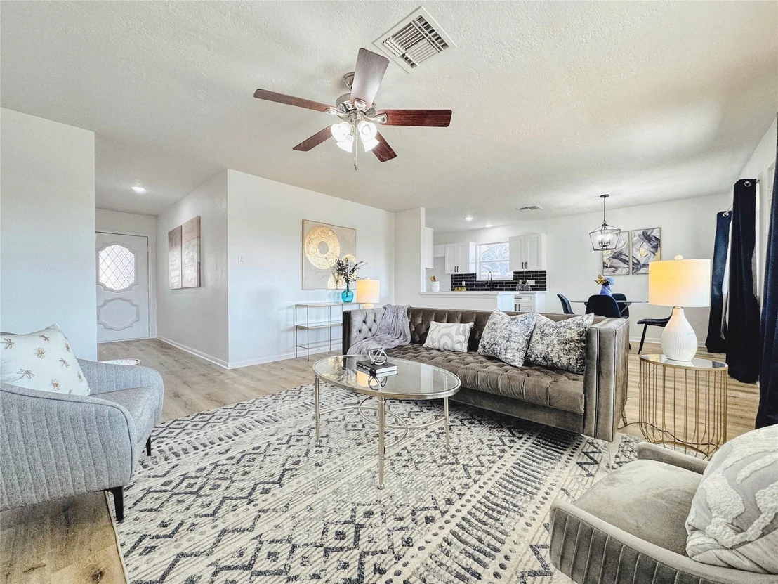 Photo of 3739 Moonlite Drive