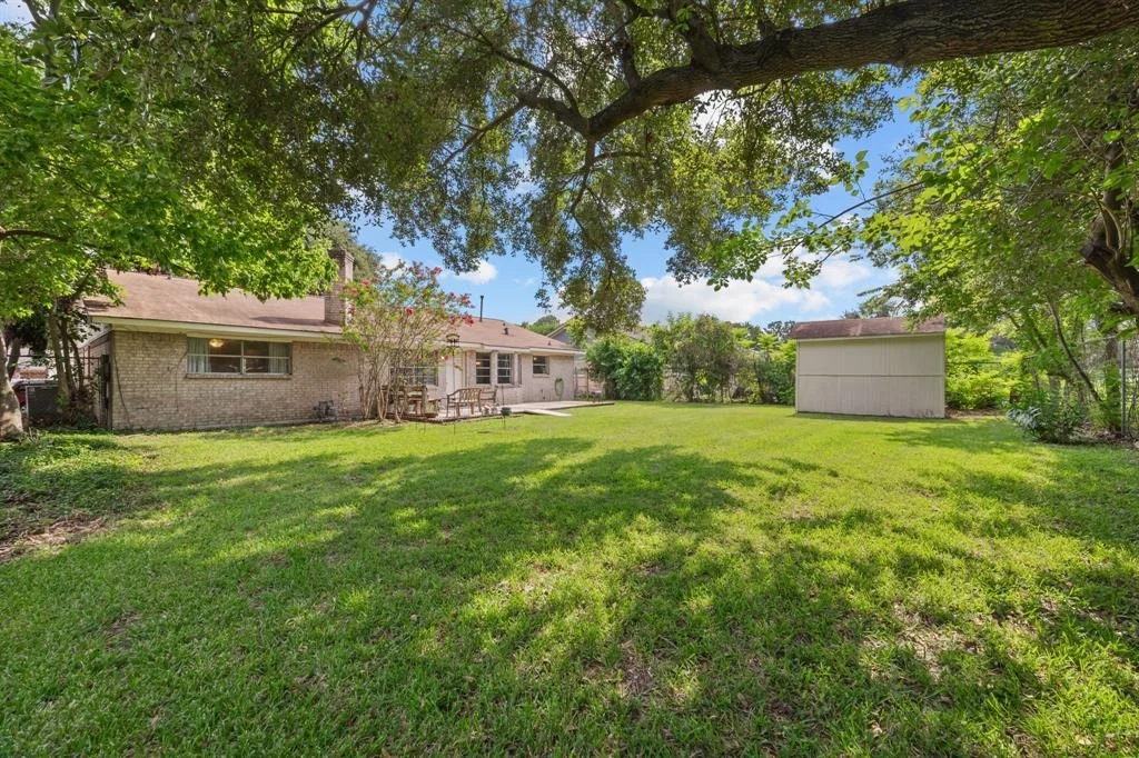 Photo of 4327 Yosemite Drive
