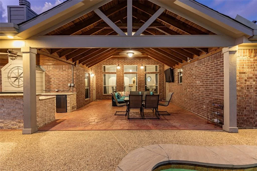 Photo of 2417 Piney Point Drive