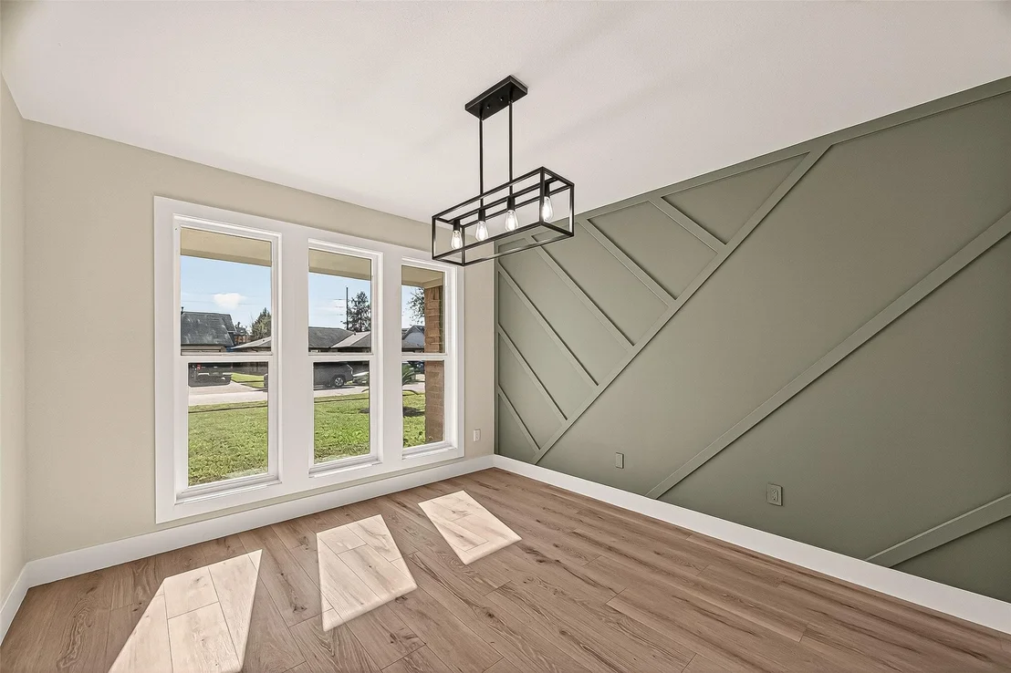 Photo of 5718 Longforest Drive