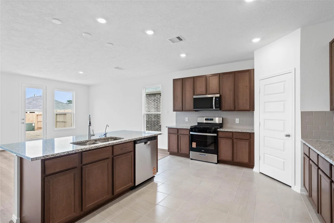 Photo of 18218 Spruce Cottage Drive