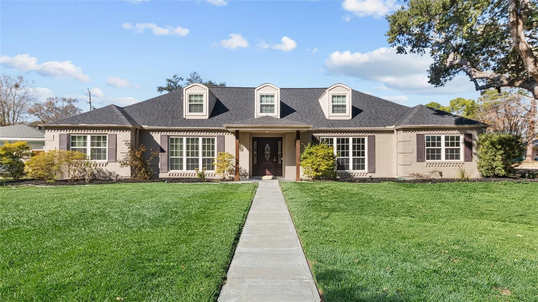 Photo of 11002 Renwick Drive