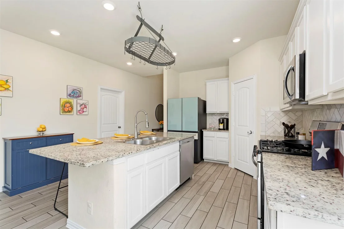 Photo of 4710 Walnut Willow Court