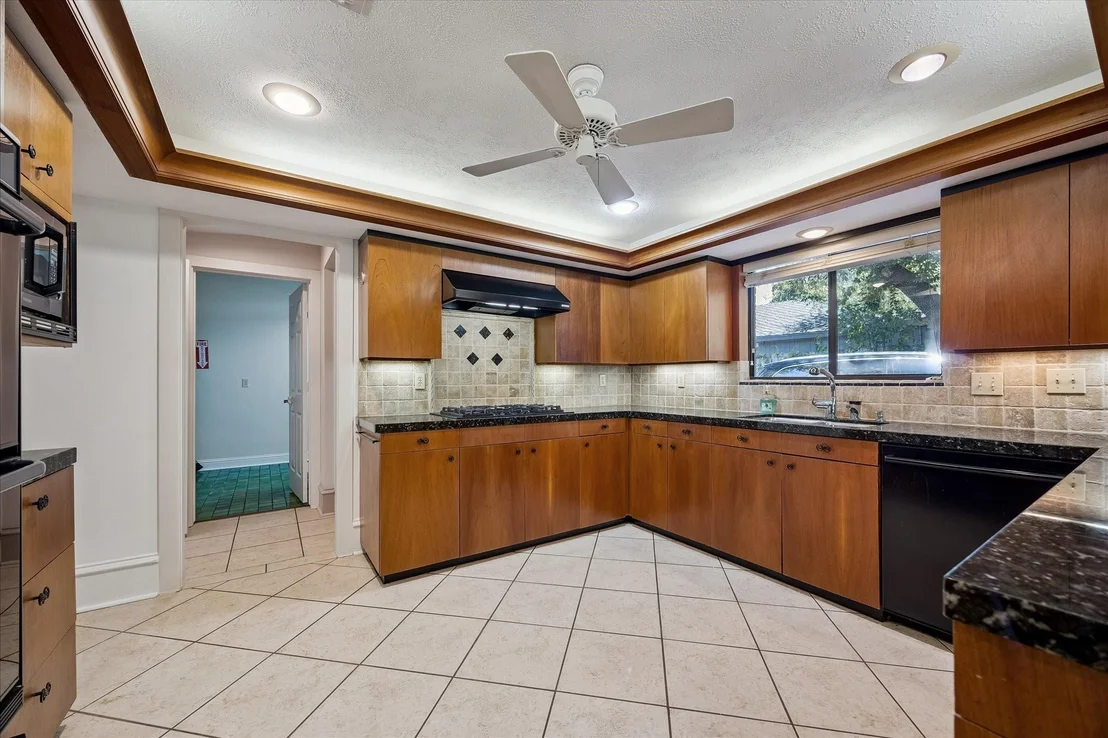 Photo of 6 Gessner Road
