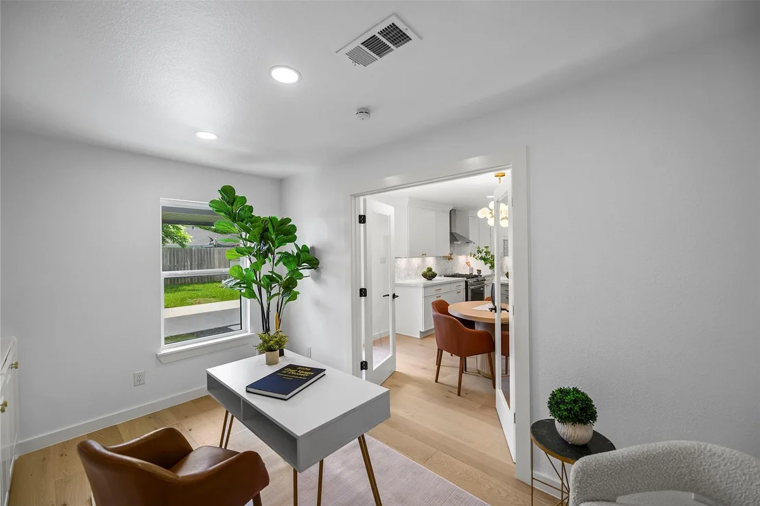 Photo of 1818 Watercrest Drive