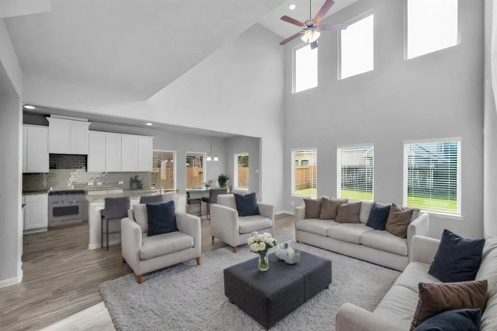 Photo of 428 Kendall Crest Drive