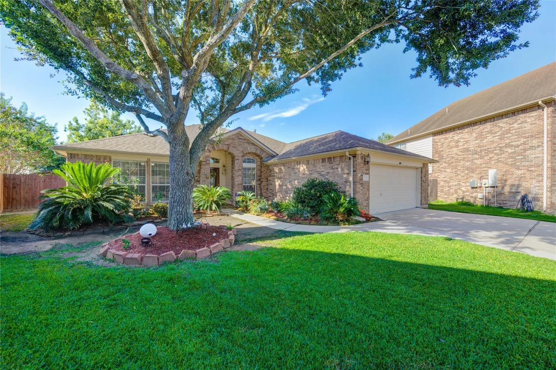 Photo of 22319 Wild Rose Trace