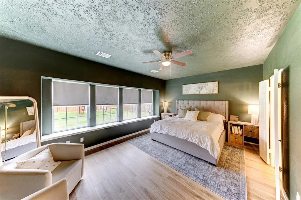 Photo of 1005 Glenview Drive