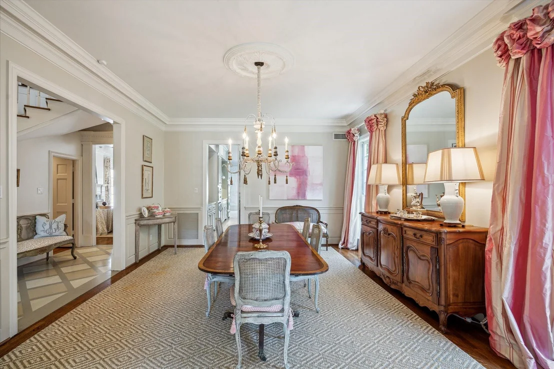 Photo of 3652 Overbrook Lane