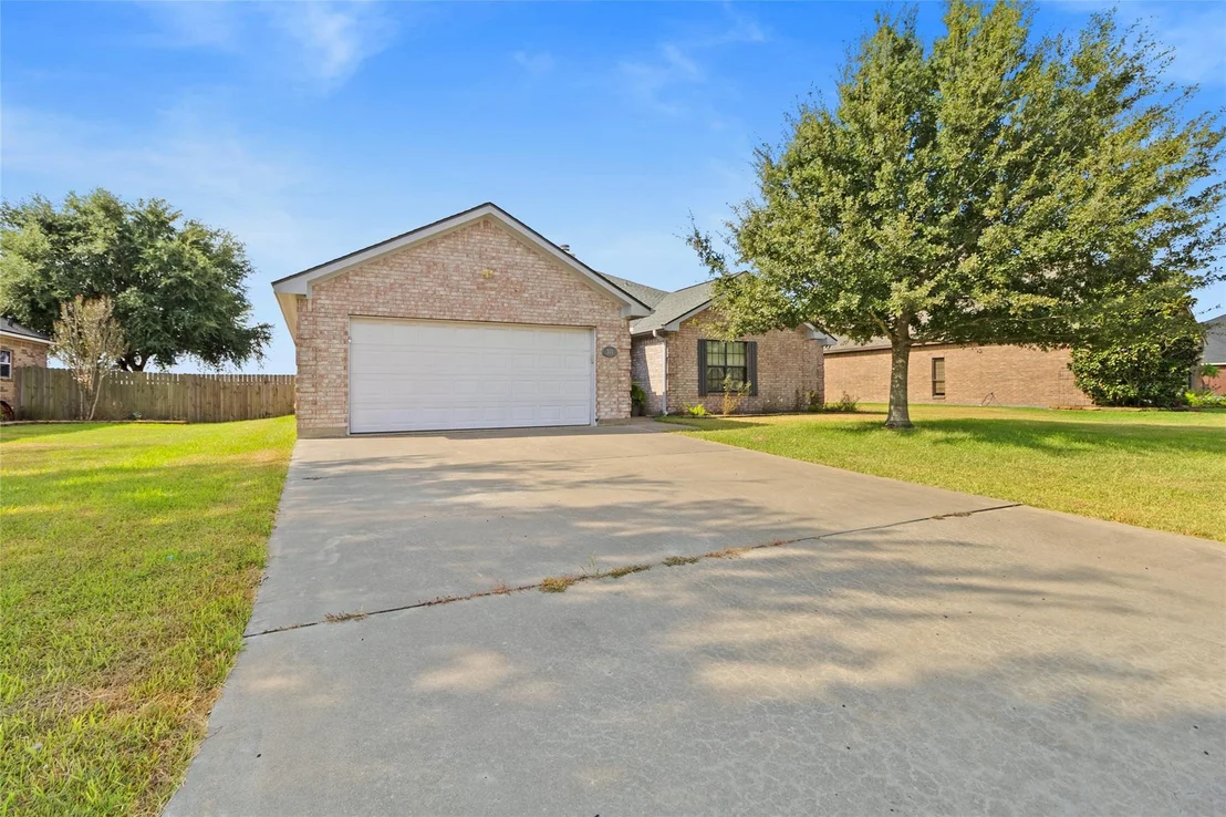 Photo of 311 Sam Houston Drive