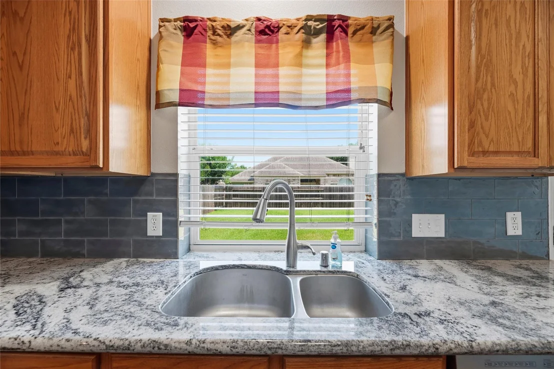 Photo of 1242 Deerbrook Drive