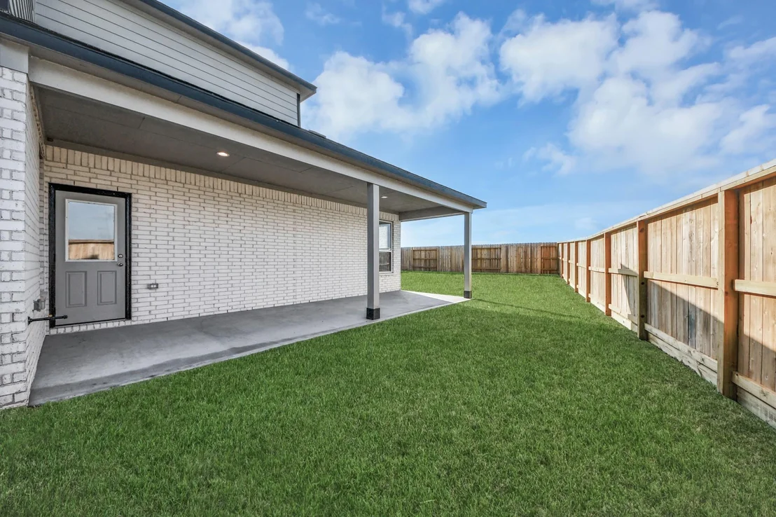 Photo of 16002 Sycamore Maple Lane