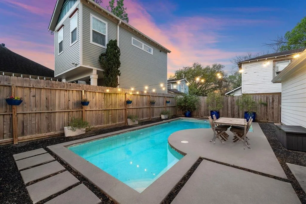 Photo of 3711 Bruce Street