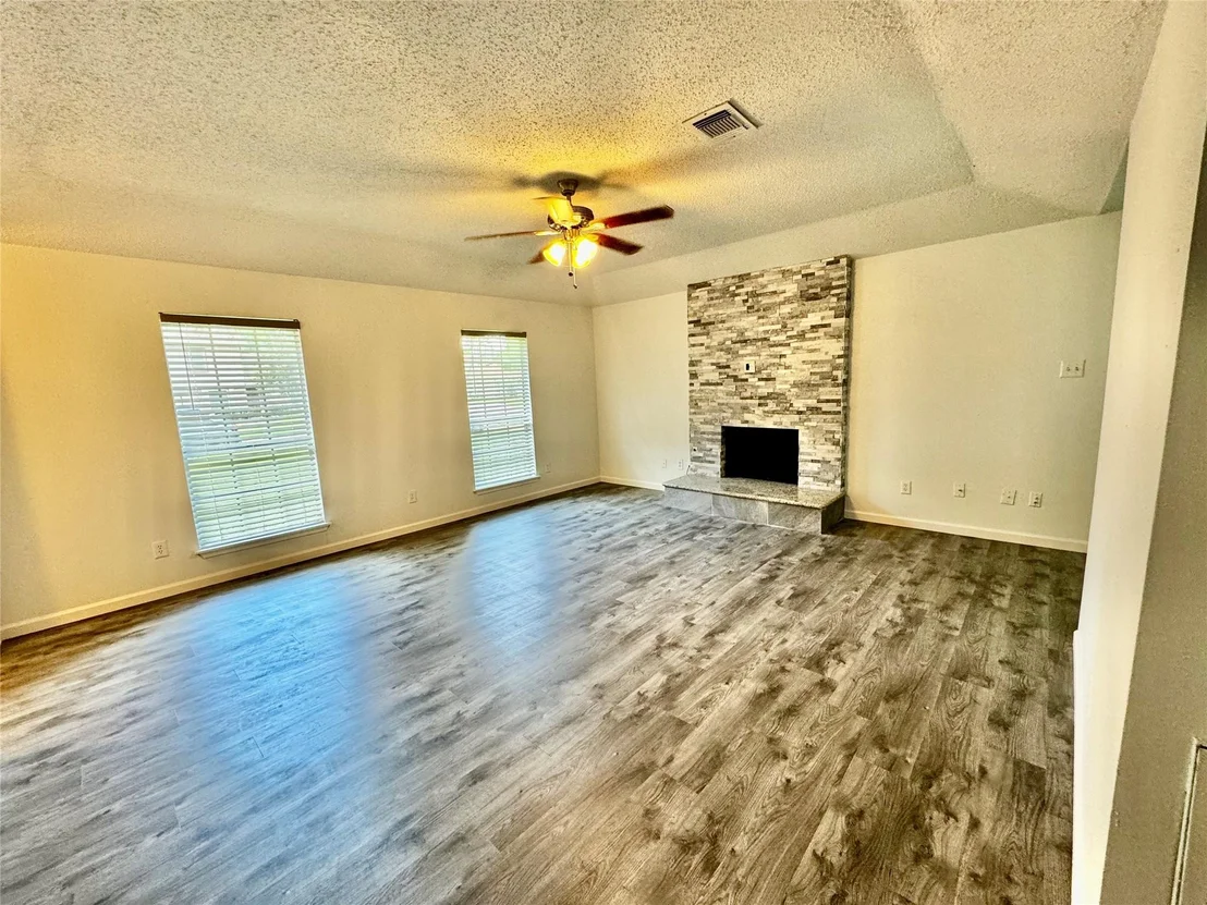 Photo of 2511 Maple Tree Court