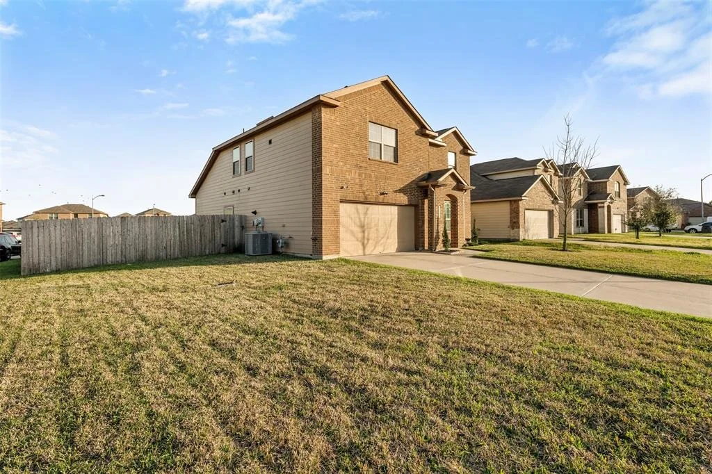 Photo of 13222 Barrington Oaks Circle