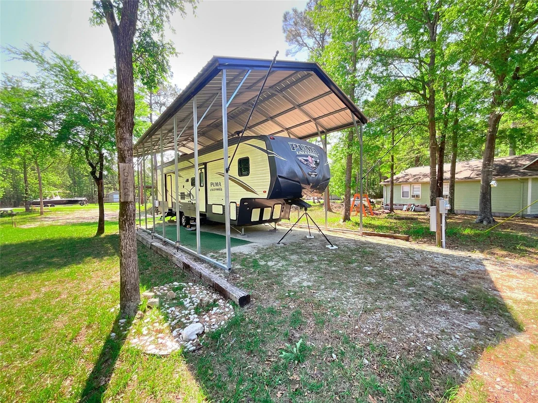 Photo of 642 Kingwood Drive