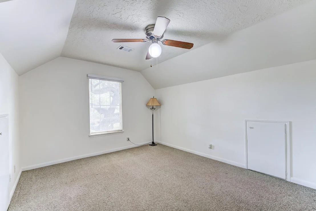 Photo of 3334 Spring Valley Road