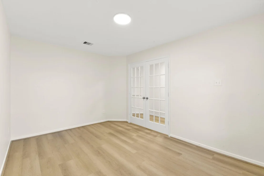 Photo of 7919 Buffalo View Lane