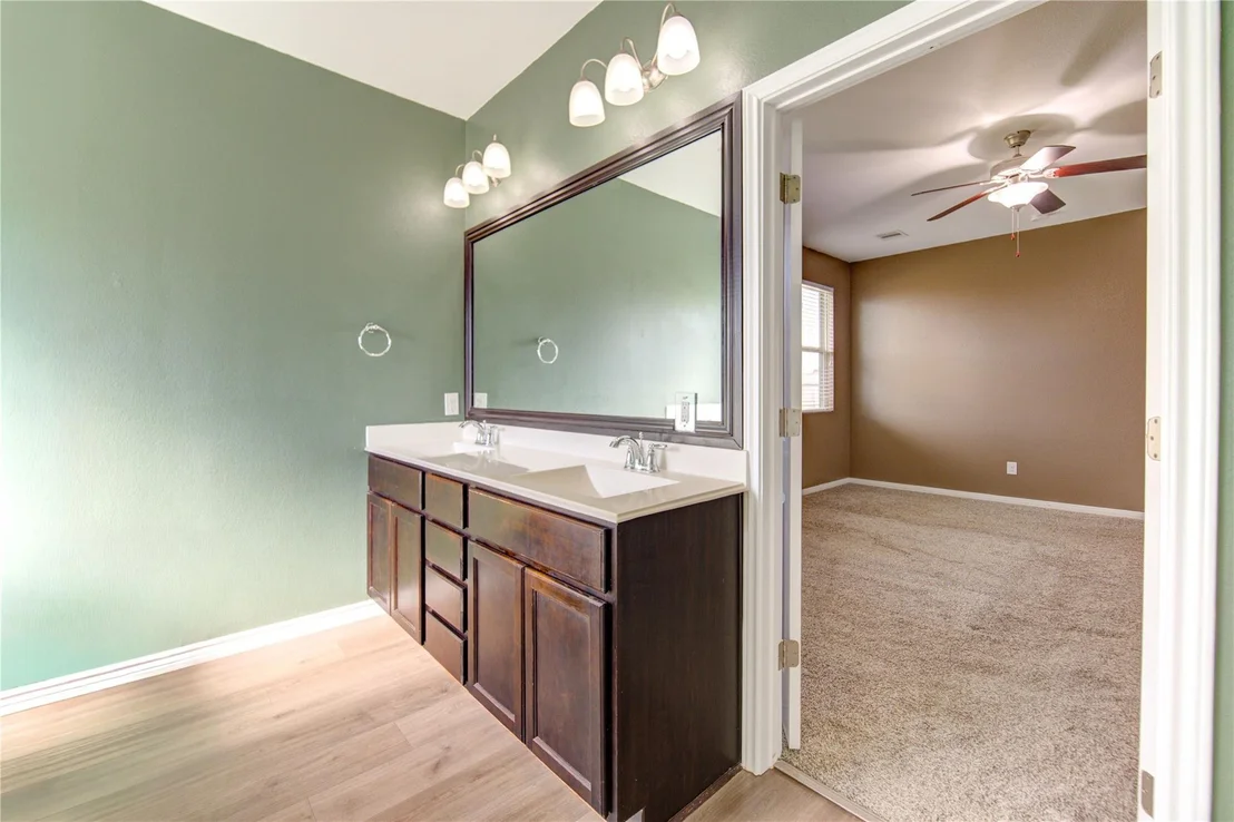 Photo of 5263 Lilac Hollow Lane