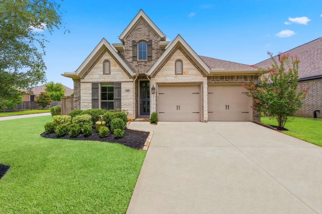 Photo of 118 Red Petal Way